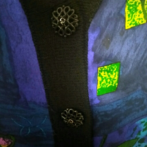 2 piece St. John Collection silk & wool knit suit - Picture 3 of 8